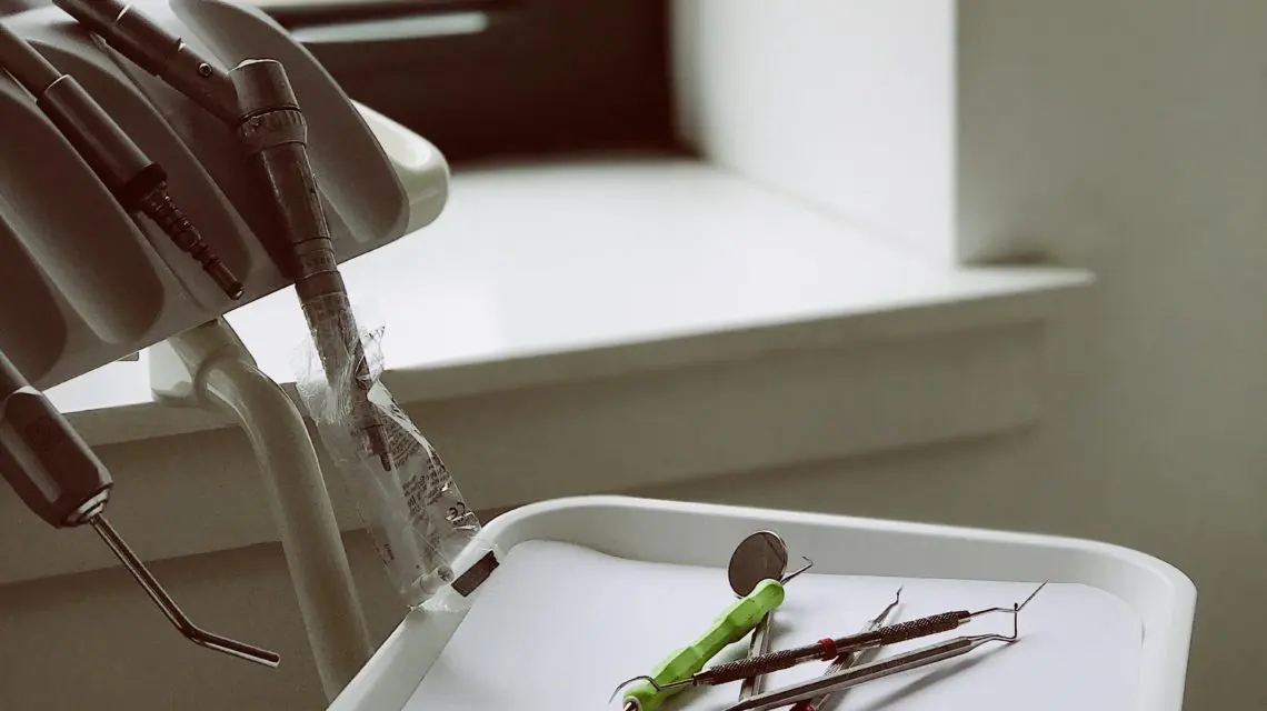 professional teeth cleaning equipment