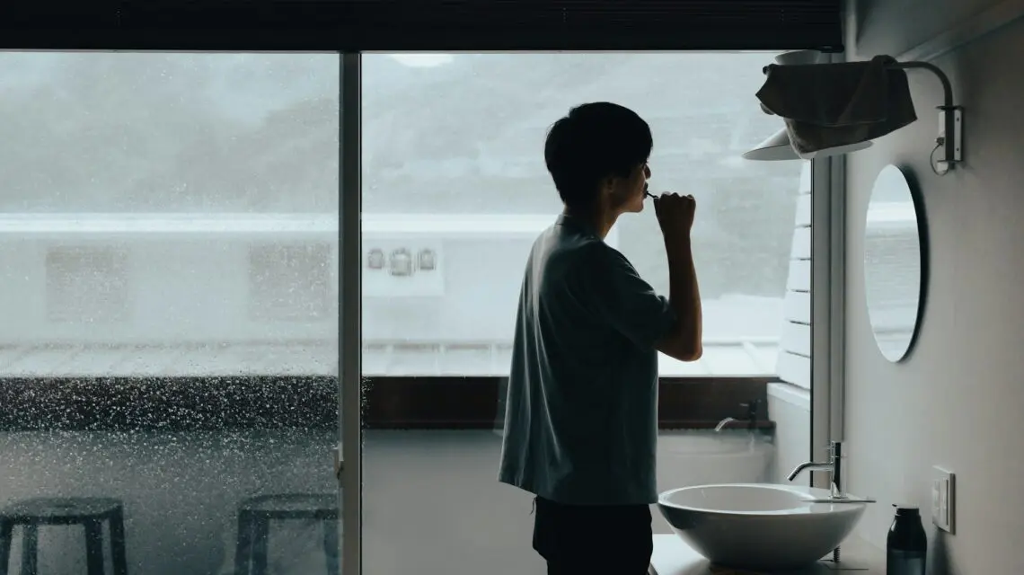 If you’re not brushing your teeth the right way, you could be letting plaque build up and harden into tartar. Here are three pro-tips from our dental hygienists.