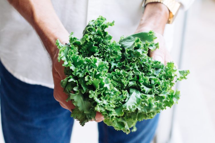kale is a great alkaline food for dental health