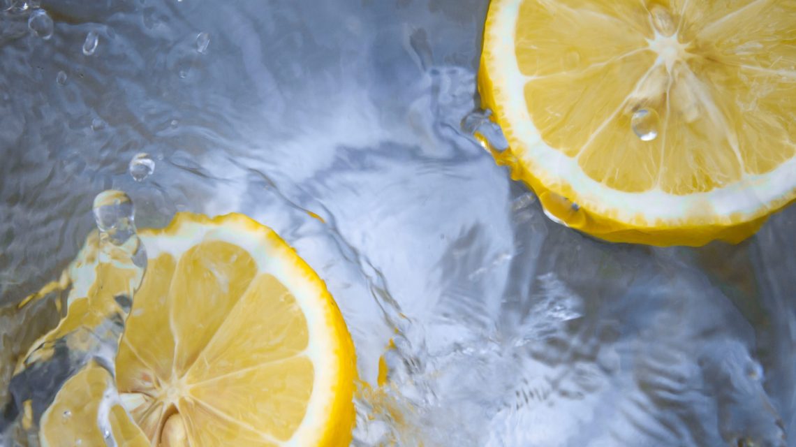 lemons impact on the ph of saliva